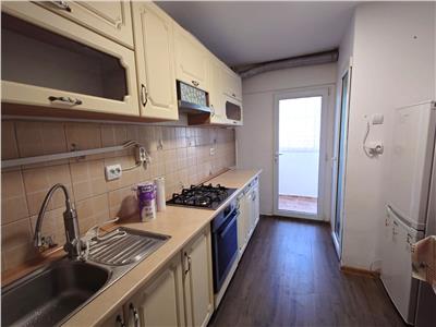 Apartament 3 camere de vanzare in Gura Barza, Criscior